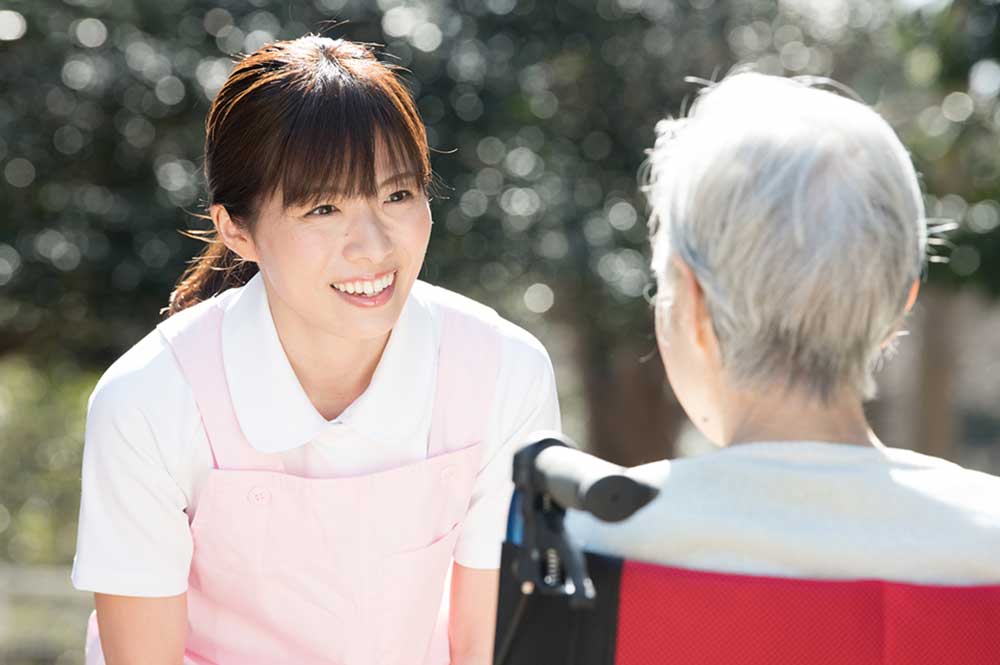 介護福祉士国家試験の実技試験は廃止されたの まなびネット 情報局 資格取得応援 ニチイ まなびネット