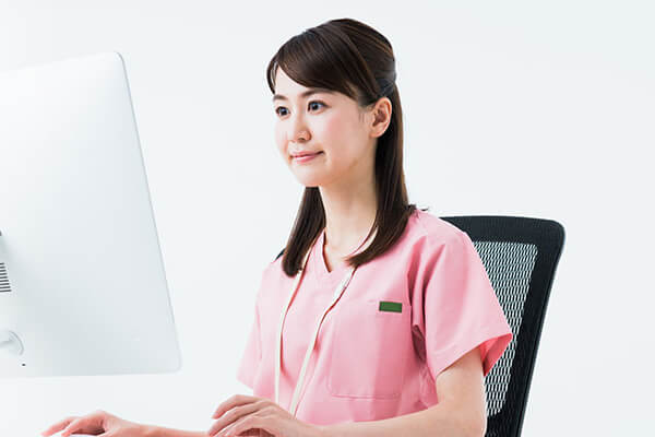 「レセプト」とは?医療事務の業務内容や役割は?