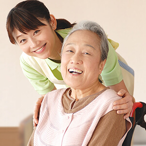 介護福祉士国家試験の実技試験は廃止されたの まなびネット 情報局 資格取得応援 ニチイ まなびネット